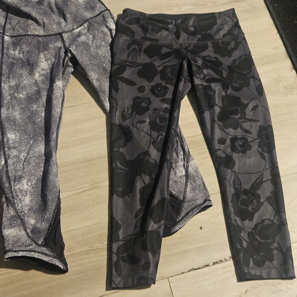Black Floral Patterned Leggings